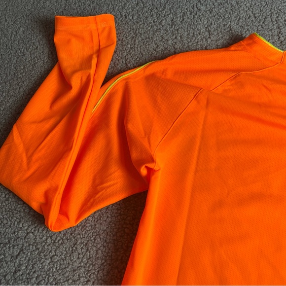 Puma Youth Soccer Keeper Jersey NWOT Size M. - Picture 10 of 12